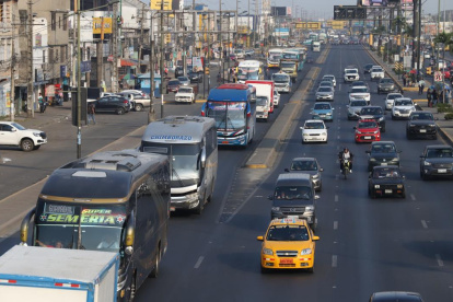 El tránsito en el cantón ferroviario está regulado por la Autoridad de Tránsito de Durán.