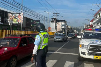 La ATD es la institución que controla el tránsito de vehículos en el cantón.T