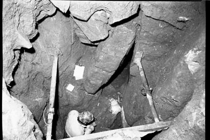 Pozo de los yacimientos de la Edad de Hierro donde se encontraron los restos de la persona con síndrome de Turner