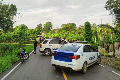 A un costado de la vía a la parroquia San Juan hallaron a una víctima