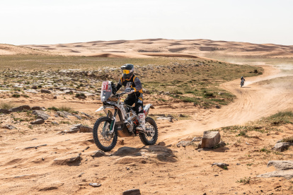 Juan José Puga se ubica en el sexto lugar en la categoría original de motos.