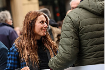 No es primera vez que la artista muestra su apoyo a la banda que aterrorizó por décadas a los españoles.