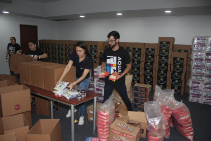 Apoyo.- Las cajas que alistan para entregar a las fuerzas del orden.