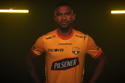 Dixon Arroyo nuevo jugador del Barcelona