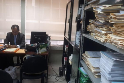 Desde noviembre de 2018, el fiscal César Suárez es parte de la Fiscalía del Guayas. En junio de 2019, es fiscal de Administración Pública.