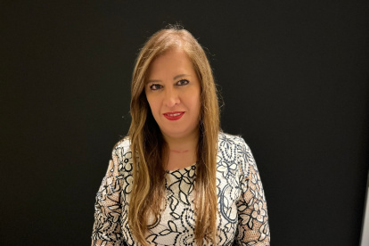 Flor María Torres, quien radica en Estados Unidos, laboró en canales como Ecuavisa y Teleamazonas.