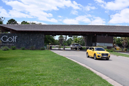 Fotografía del Valle del Golf, un "country" (barrio privado) en Malagueño, este 19 de enero de 2024, a las afueras de Córdoba (Argentina).