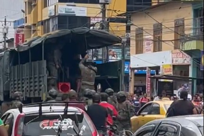 Los militares se encuentran en la urbe reforzando la seguridad.