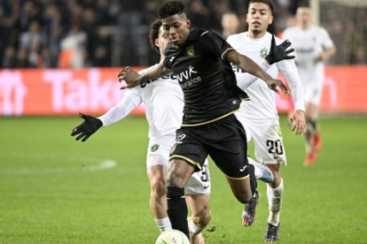 Nilson Angulo tuvo sus primeros minutos en el primer equipo de Anderlecht