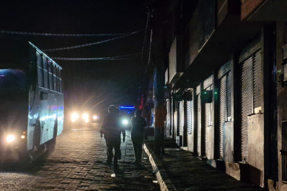 Quito sigue sin energía eléctrica