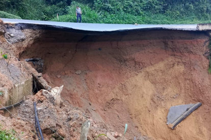 La vía que conecta El Oro con Loja es de alto flujo vehicular.