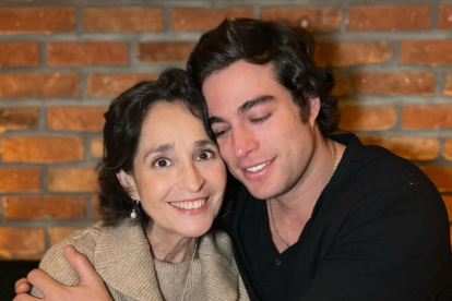 Elsa Huerta y su hijo Danilo Carrera, quien es un actor muy conocido