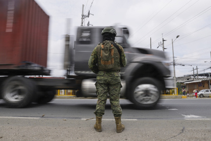 Foto de archivo de los operativos de seguridad que se realizan en Ecuador por la ola de violencia