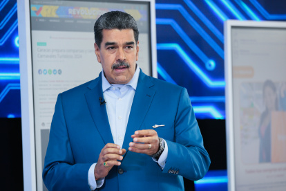 El presidente de Venezuela, Nicolás Maduro, en su programa semanal de televisión "Con Mauro +".