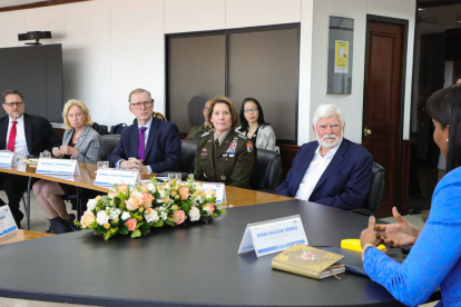 La fiscal Diana Salazar se reunió con la delegación de los EE.UU.