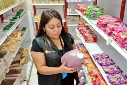 Operativo. La Arcsa realizó control en 240 locales de Ecuador.