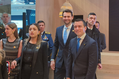 El presidente de la República, Daniel Noboa; y el ministro de Turismo, Niels Olsen.