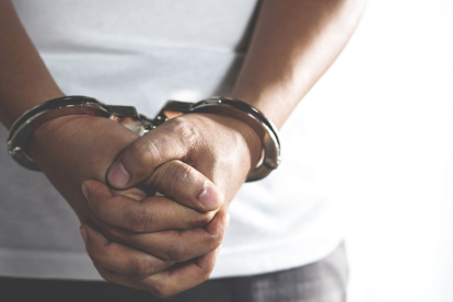 La pena máxima por feminicidio en Ecuador es de veintiséis años de cárcel.