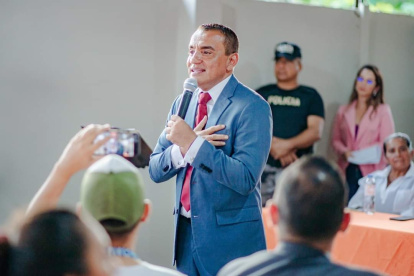 El alcalde de Portoviejo refutó las acusaciones de José Serrano