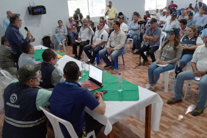 Alianza. Arroceros se reunieron con personal del Iniap y Agrocalidad.