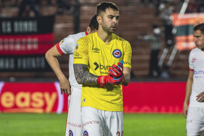 El arquero Federico Lanzillotta ha militado en clubes de Argentina y Chile.