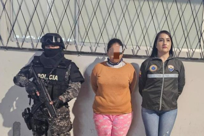 La mujer habría fotografiado a sus sobrinas desnudas, para luego enviar esas imágenes por redes sociales