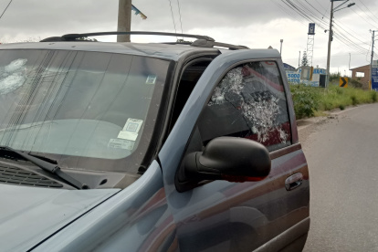 Las víctimas fueron atacadas en el sector de Tendales y salieron a la vía Cuenca- Girón- Pasaje para pedir ayuda.
