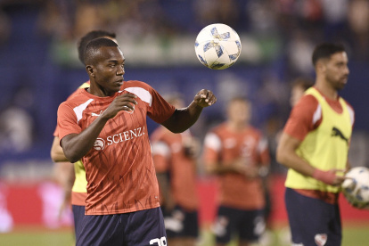 Jhonny Quiñonez tendrá una nueva participación con Independiente de Avellaneda