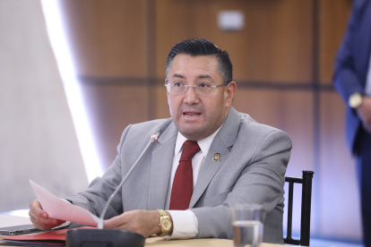 Presidente. Iván Saquicela desea reelegirse, pero la votación se han empatanado.