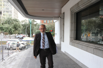 Cargo. Alejandro Artega, de Sala Especializada de lo Laboral, es uno de los jueces que acudió a la votación.