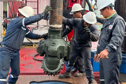 la nueva perforación busca unos 5.000 barriles de petróleo al día.