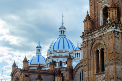 Las iglesias son uno de las mayores atractivos turísticos de Cuenca.