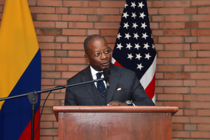 Robinson estará acompañado por el subsecretario adjunto de la Oficina de Asuntos del Hemisferio Occidental, Kevin Sullivan