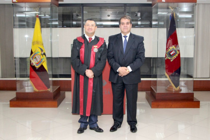 Saquicela y Román difieren sobre los alcances del dictamen del Procurador para la prórroga de funciones.