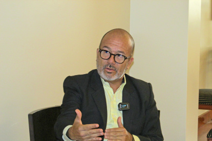 El exministro de Salud de Perú, Víctor Zamora Mesía, durante una visita a Diario EXPRESO este lunes 5 de febrero.