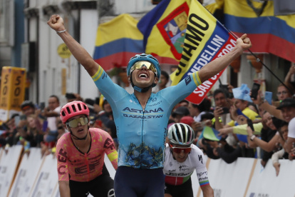 Harold Tejada consiguió su primer victoria con un equipo World Tour.