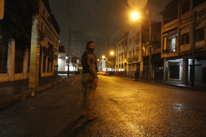 La fuerza pública se activa a las horas que, por ahora, la ciudadanía debe guardarse en casa.