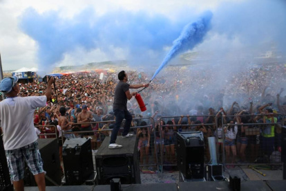 Manta se prepara para recibir a turistas en el feriado, con fiestas incluidas.