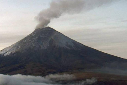 Sierra. Desde 2015, el Cotopaxi se encuentra en un proceso eruptivo.