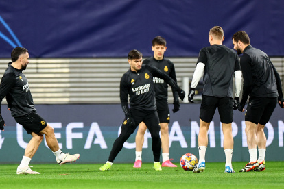 Leipzig (Germany), 12/02/2024.- Players of Real Madrid attend a training session in Leipzig, Germany, 12 February 2024. Real Madrid will face RB leipzig in their UEFA Champions League Round of 16 first leg soccer match on 13 February. (Liga de Campeones, Alemania) EFE/EPA/Filip Singer