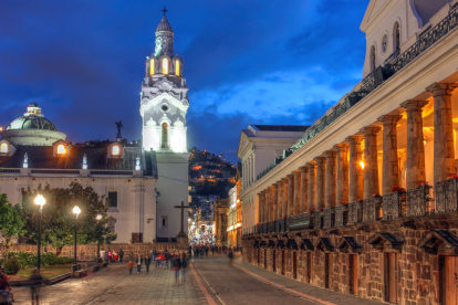 Quito, al igual que otras ciudades del país, aún tiene vigente el toque de queda.