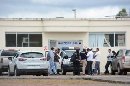 Los cuerpos de las pequeñas fueron llevadas a la morgue de Tulcán.