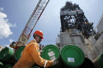 Empresa.- La compañía petrolera estatal mexicana.