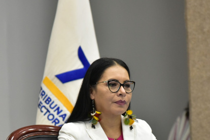 Diana Atamaint fue cuestionada por el viaje que realizó a Yakarta, Indonesia, con viáticos financiados con fondos públicos.