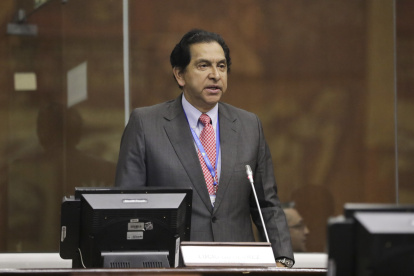 El legislador y expresidente presentó el recurso ante el Tribunal Contencioso Electoral.