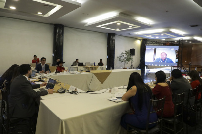 El exdirector del SNAI, Luis Ordóñez, compareció ante la mesa legislativa.