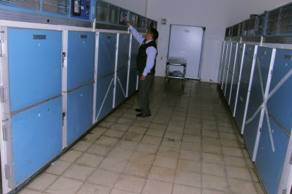 Los espacios para inhumar cadáveres son reducidos en distintas ciudades de Ecuador.