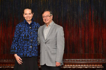 Astrid Rodríguez, exministra, y Gustavo Petro, presidente de Colombia.