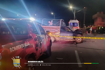 El vehículo perdió pista y se cruzó al carril contrario, en el sector de Tambillo.