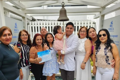 Acto. Campaña homenajea a pacientes que culminaron sus tratamientos